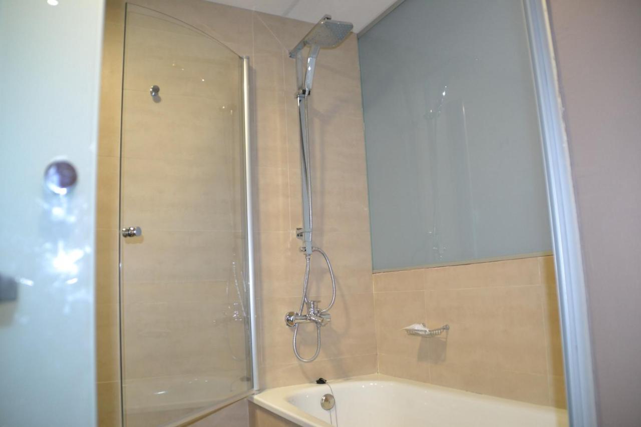 Hotel Vilar Riu De Baix Flix Dış mekan fotoğraf